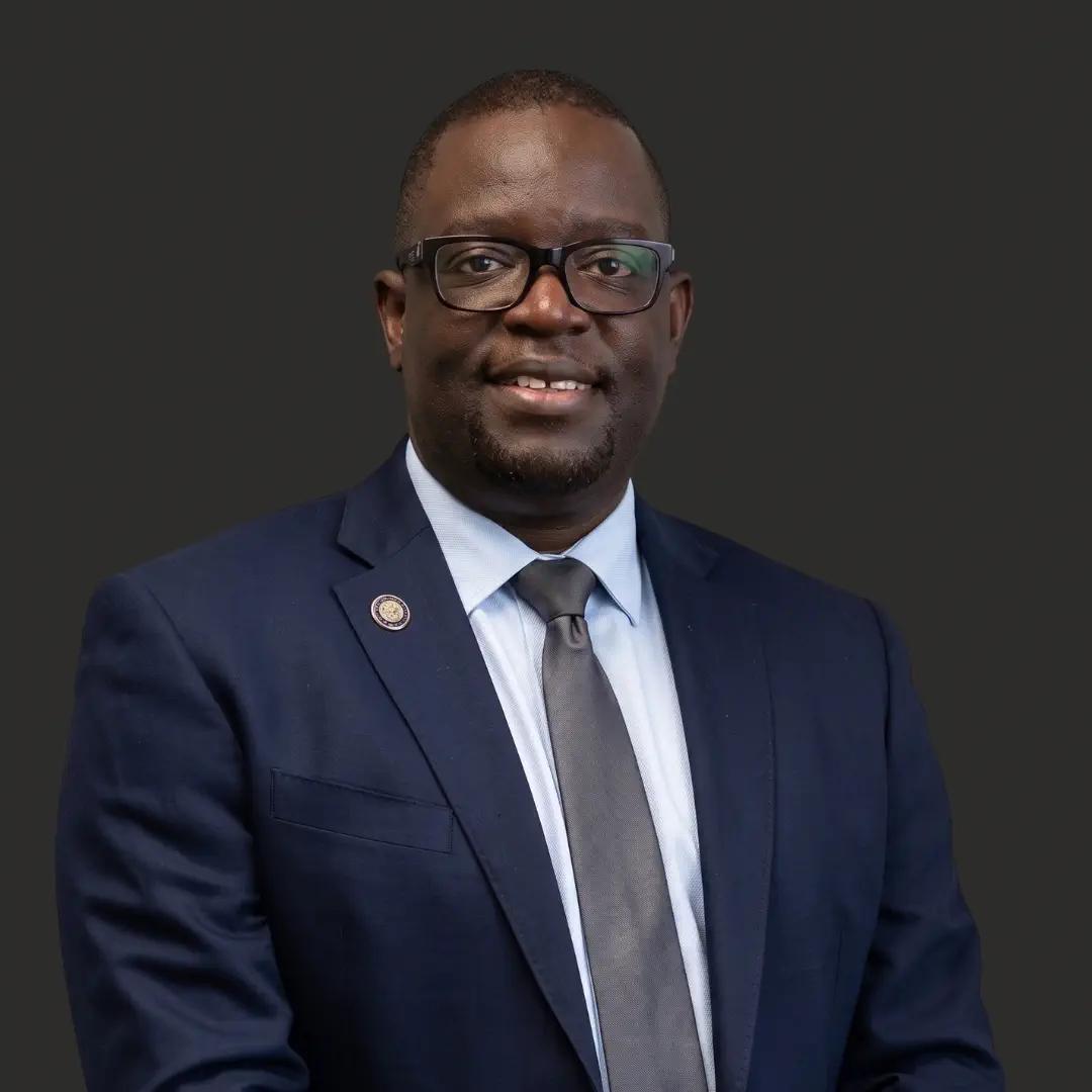 Victor Ricslit CPA (Board Member)